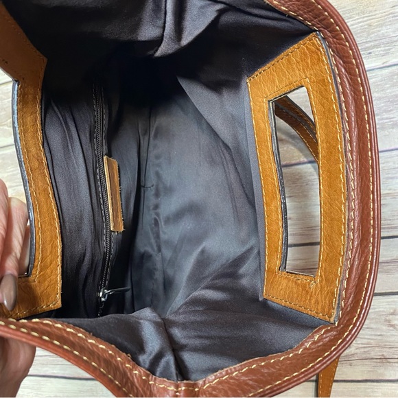 Vintage Leather Crossbody Bag Purse Made in Italy - Picture 5 of 7